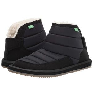 SANUK LIL PUFFER UNISEX BOOTS